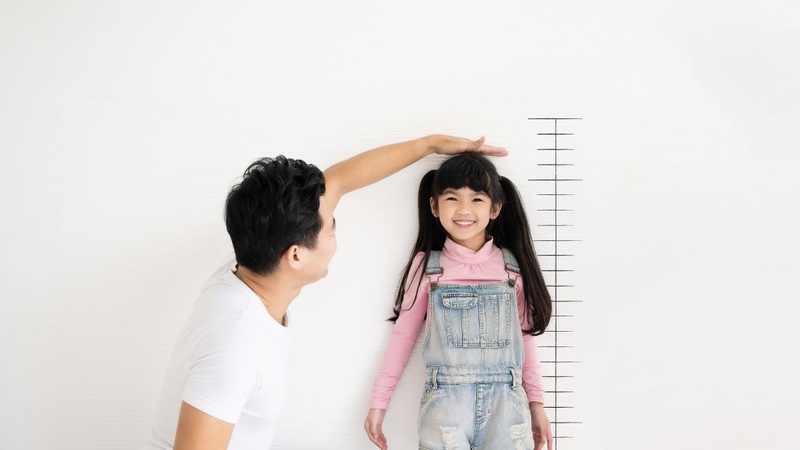 Ăn gì để trẻ tăng chiều cao tối đa? Gợi ý dinh dưỡng cho bé